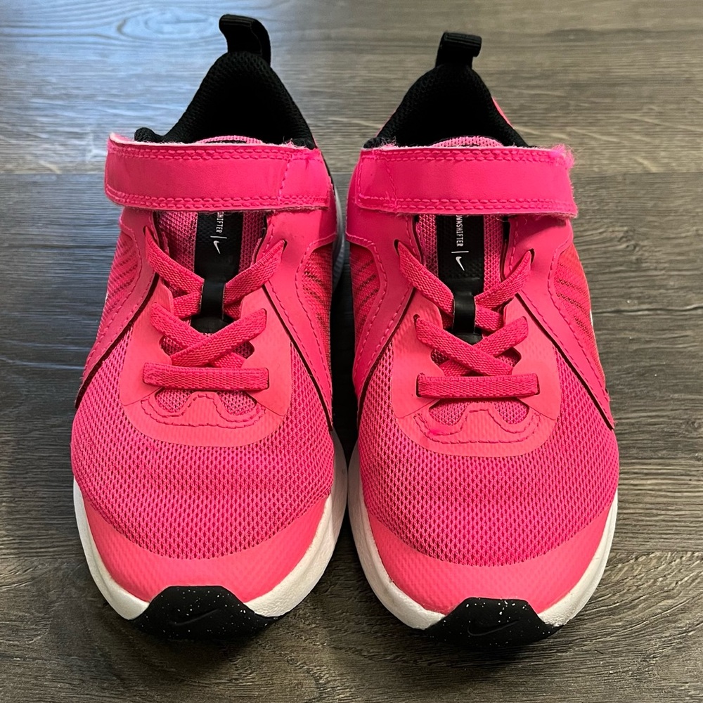 NIKE Hot Pink Shoes Kids Size 11.5